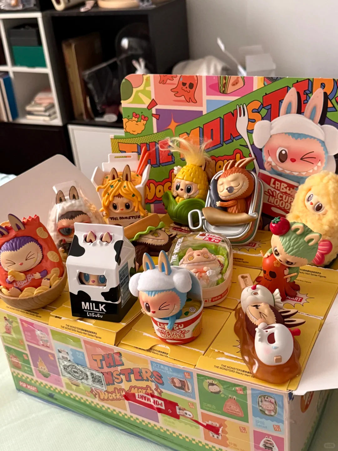 #12 ザ・モンスターズ ワッキーマートシリーズ - スクイーズチャーム ブラインドボックス＆ラブブコンビニシリーズ ブラインドボックス